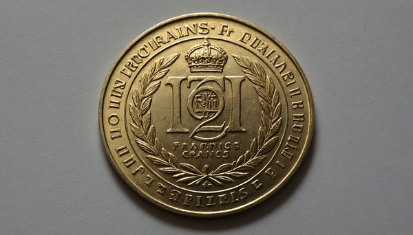 Le 20 francs Tunisie or : une pièce emblématique à connaître