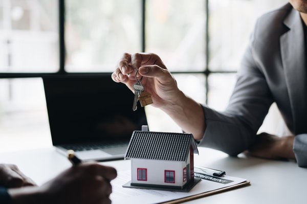 Vivre de l'immobilier : 7 stratégies pour obtenir l'indépendance financière
